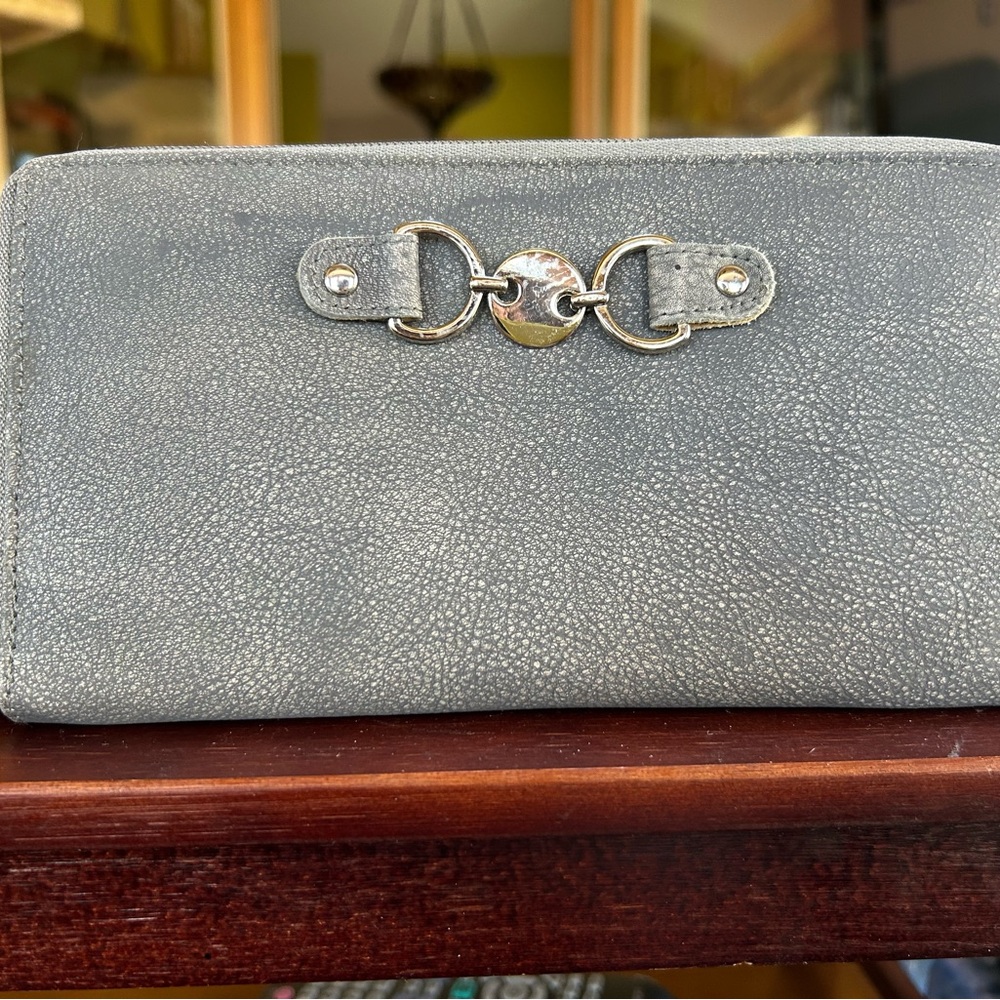 Elegant Gray Women's Leather Wallet